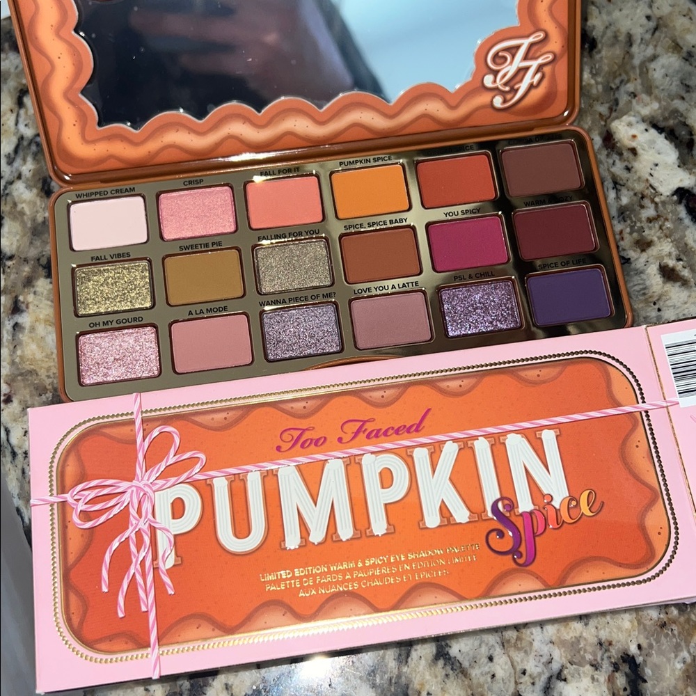 ❄️⚡️ORIGINAL + HTF Too Faced Pumpkin Spice Eyeshadow Palette - Picture 2 of 11
